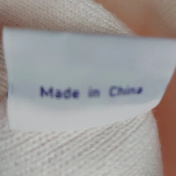 Realtree Woman's Ski Cap Pink Cammo - Picture 5 of 8